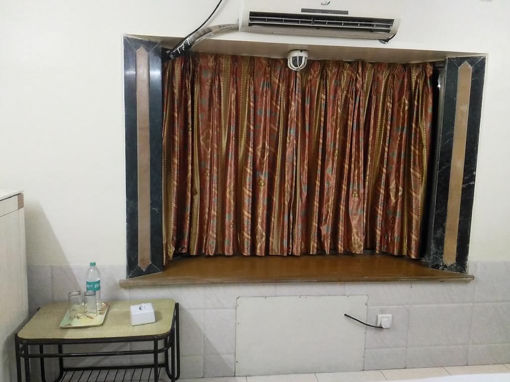 Hotel Palms Navi Mumbai Luaran gambar